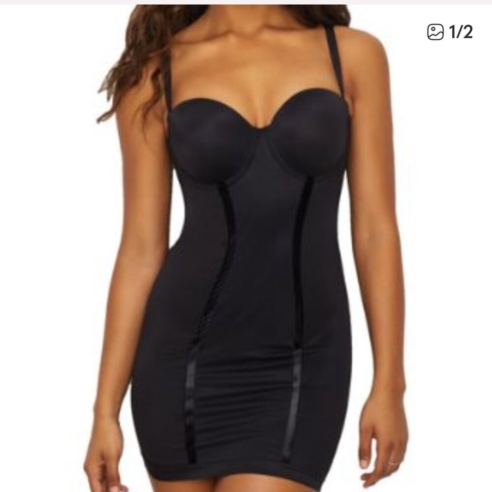 #740 Flexees Maidenform 🖤 Strapless Tummy Control Shapewear Underwire 38C